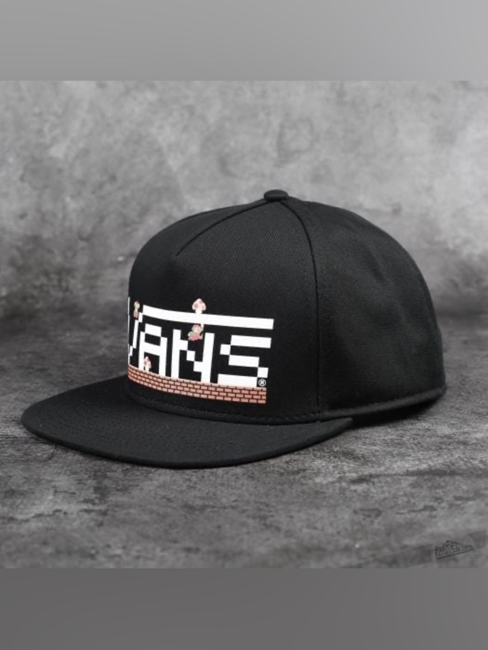 BNWT Vans Enchanting Item Nintendo Super Mario Black Snapback Hat - Series 3